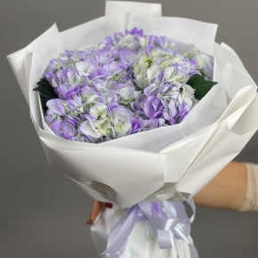 Букет из 5 фиолетовых гортензий в Можайске