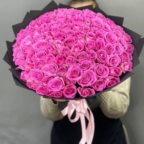 Букет 101 розовой розы Кения (40 см) в Можайске