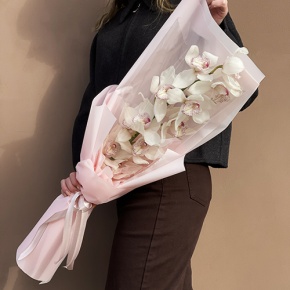 Букет из белой орхидеи в Можайске