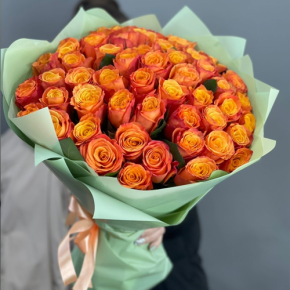 Букет из 71 огненной розы (40 см) в Можайске